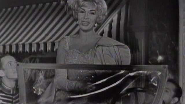 Alexander's Ragtime Band/Here We Are In Chicago/Hello My Baby