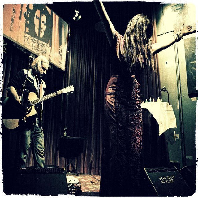 Live at el Lokal