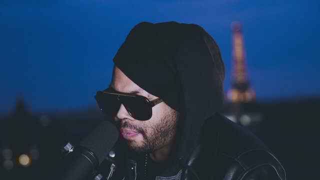 My Love Remains (Acoustic / Live From Paris)