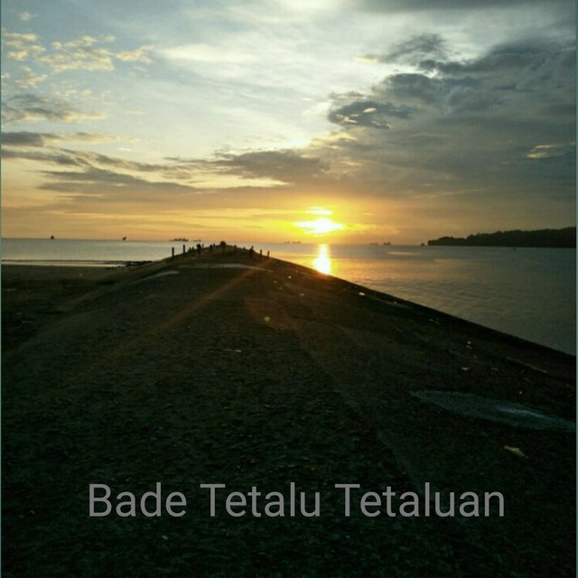Bade Tetalu Tetaluan