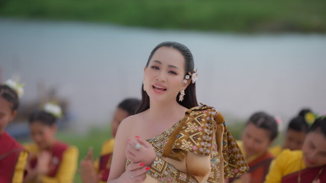 บุญชายผ้าเหลือง
