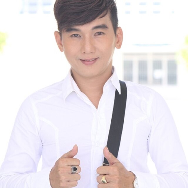 Nghèo Chẳng Ai Thương