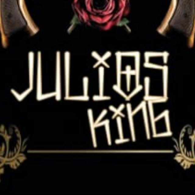 Julio's King