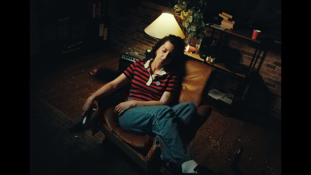 Pessima idea (Official Visual Video)