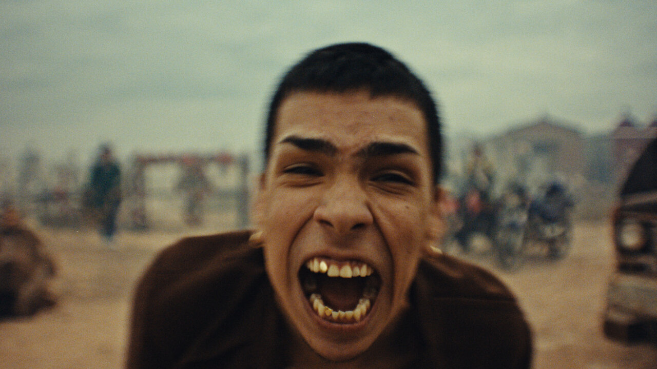 Bajo De La Piel (Official Video)