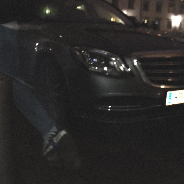 Silberner Benz