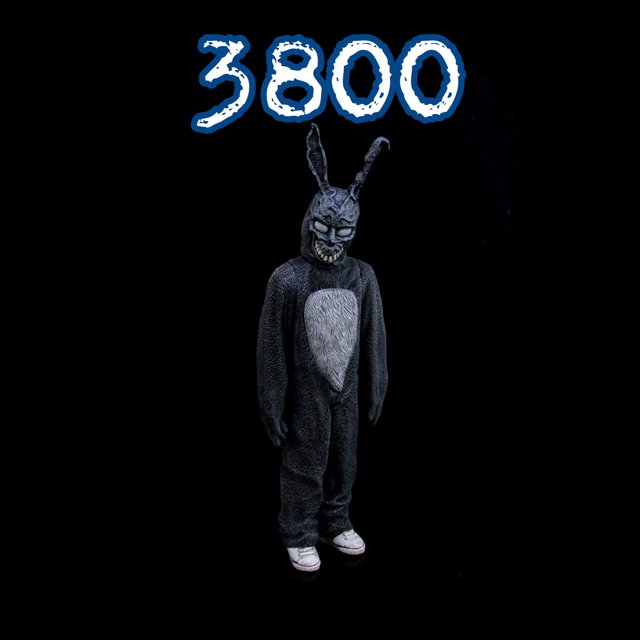 3800